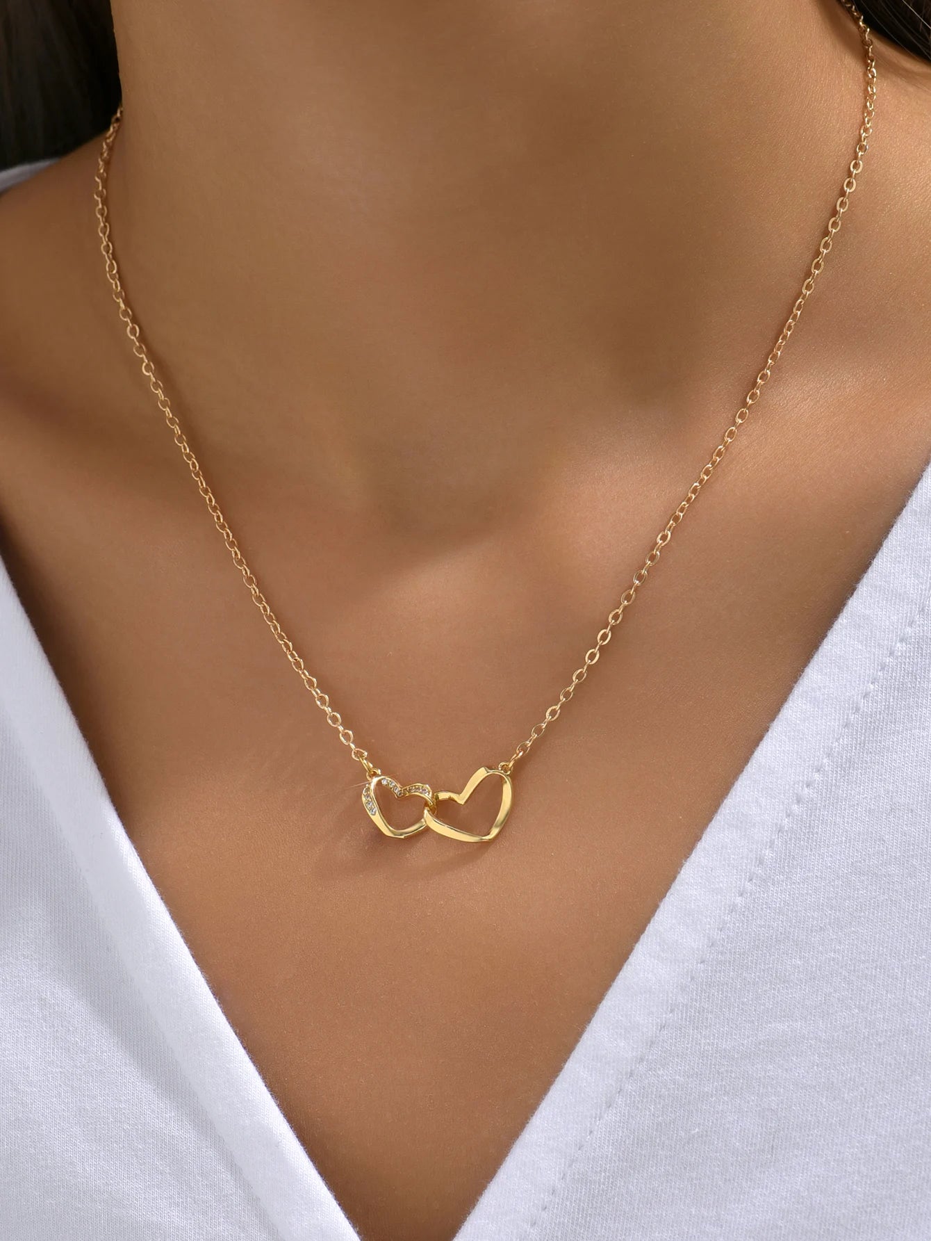 Double Heart Chain Necklace – Elegant Fashion Jewelry Gift for Her